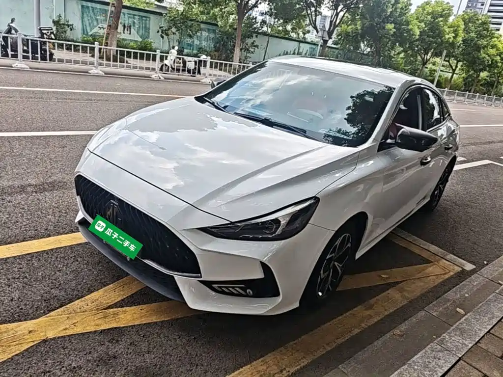 MG MG5 2022