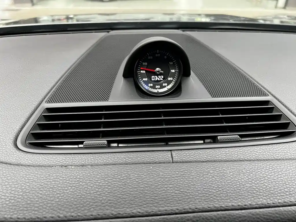 Porsche Panamera 2020 — фото 11