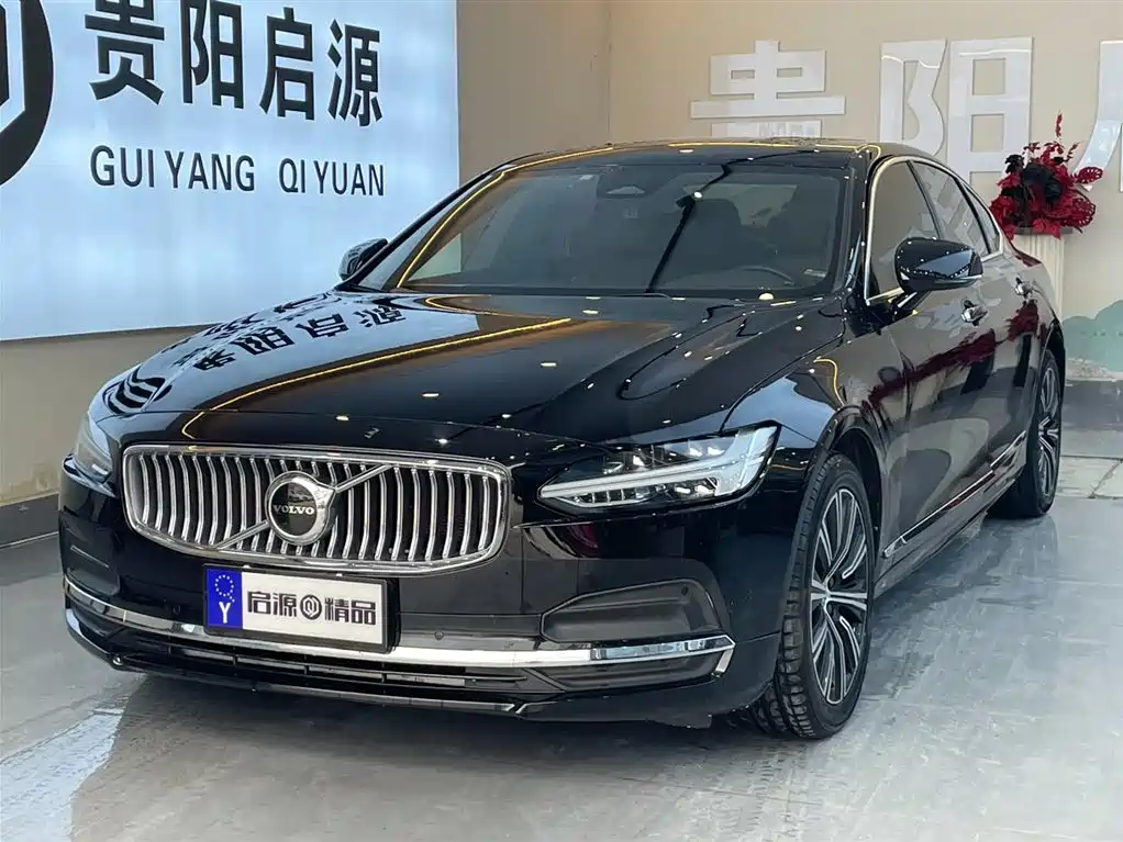 Volvo S90 2022 — фото 1