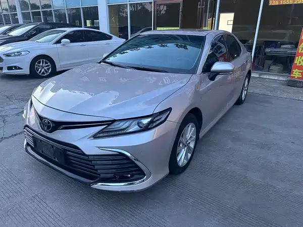 Toyota Camry 2021