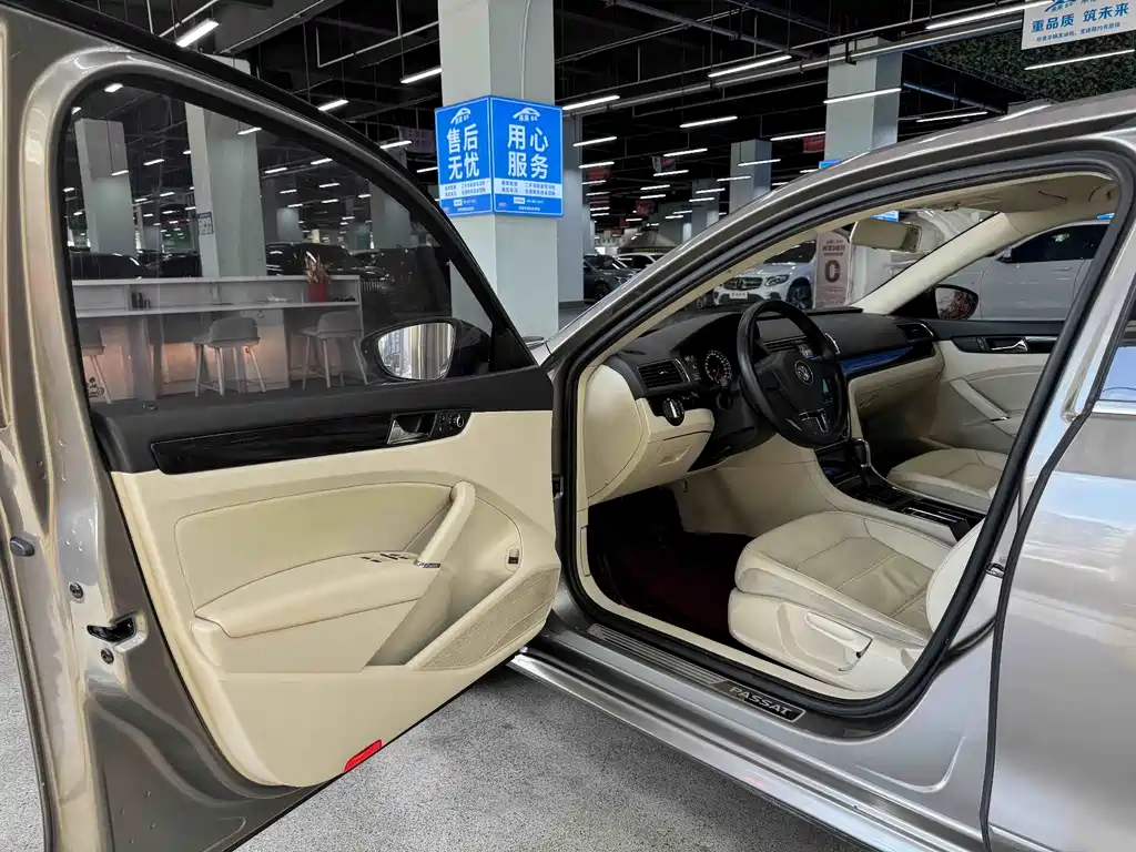 Volkswagen Passat 2013