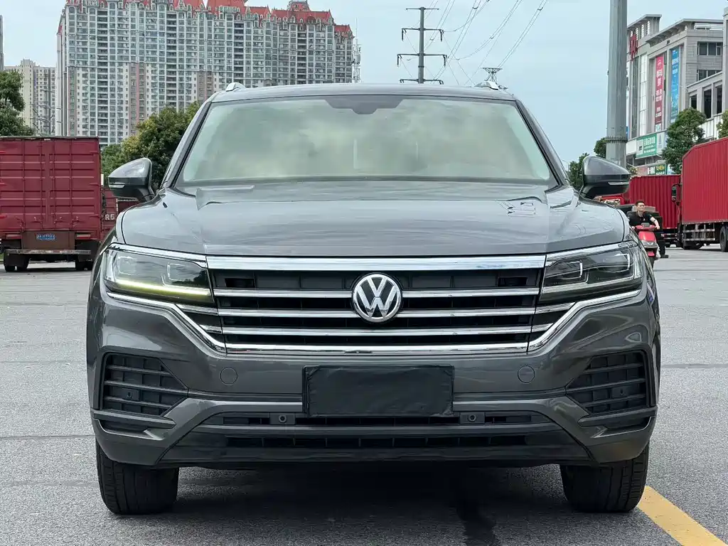 Volkswagen Touareg 2020 — фото 2