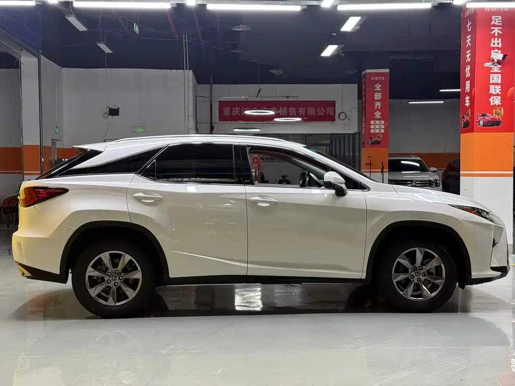 Lexus RX 2018 — фото 8