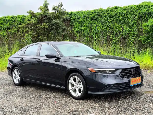 Honda Accord 2023