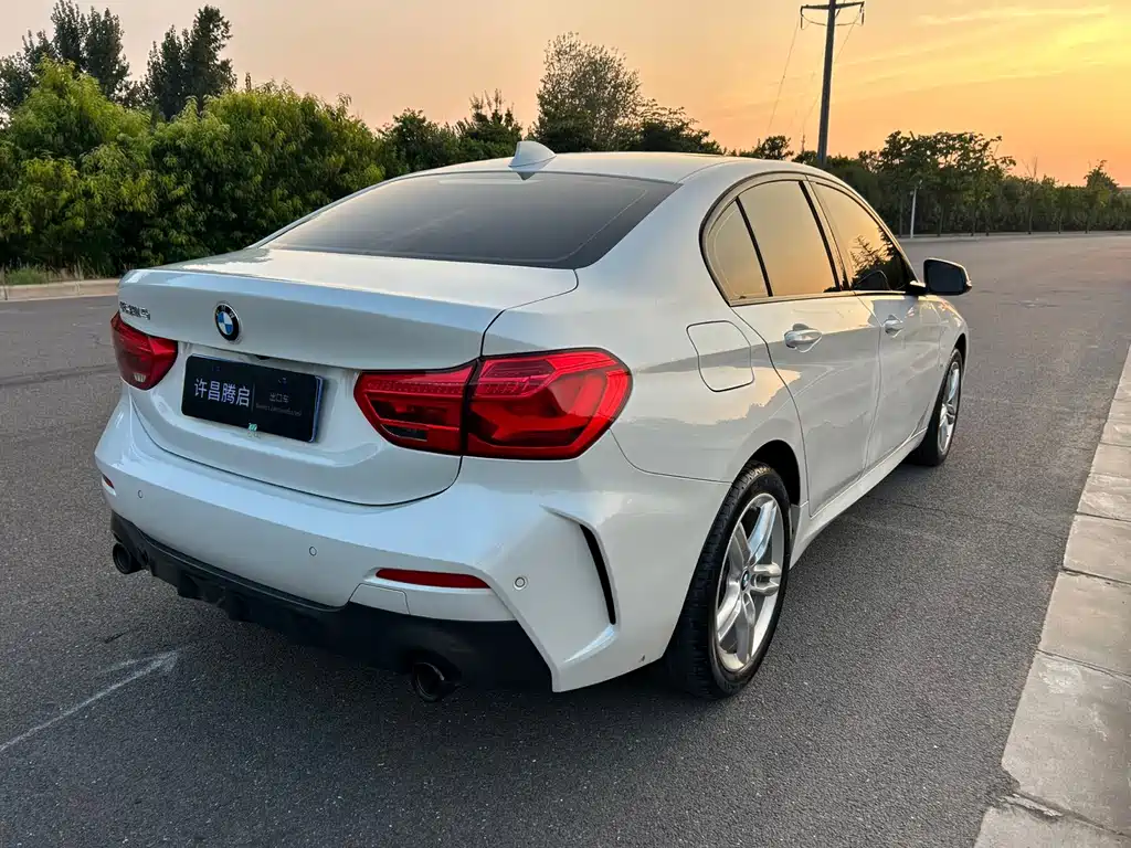 BMW 1 Series 2022