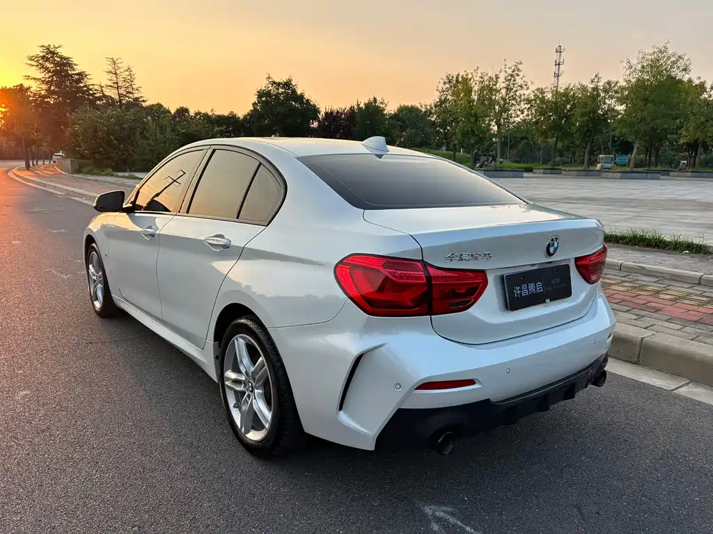 BMW 1 Series 2022