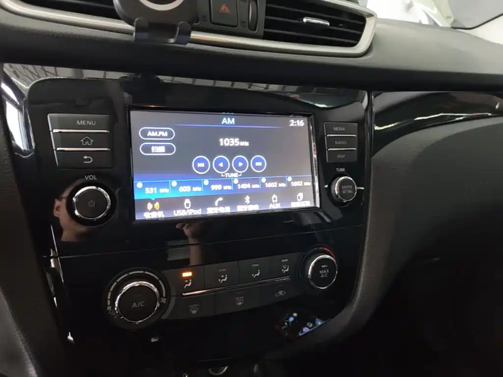 Nissan Qashqai 2017 — фото 13