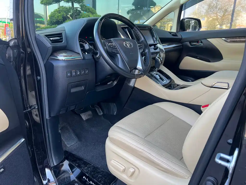 Toyota Vellfire 2020 — фото 2