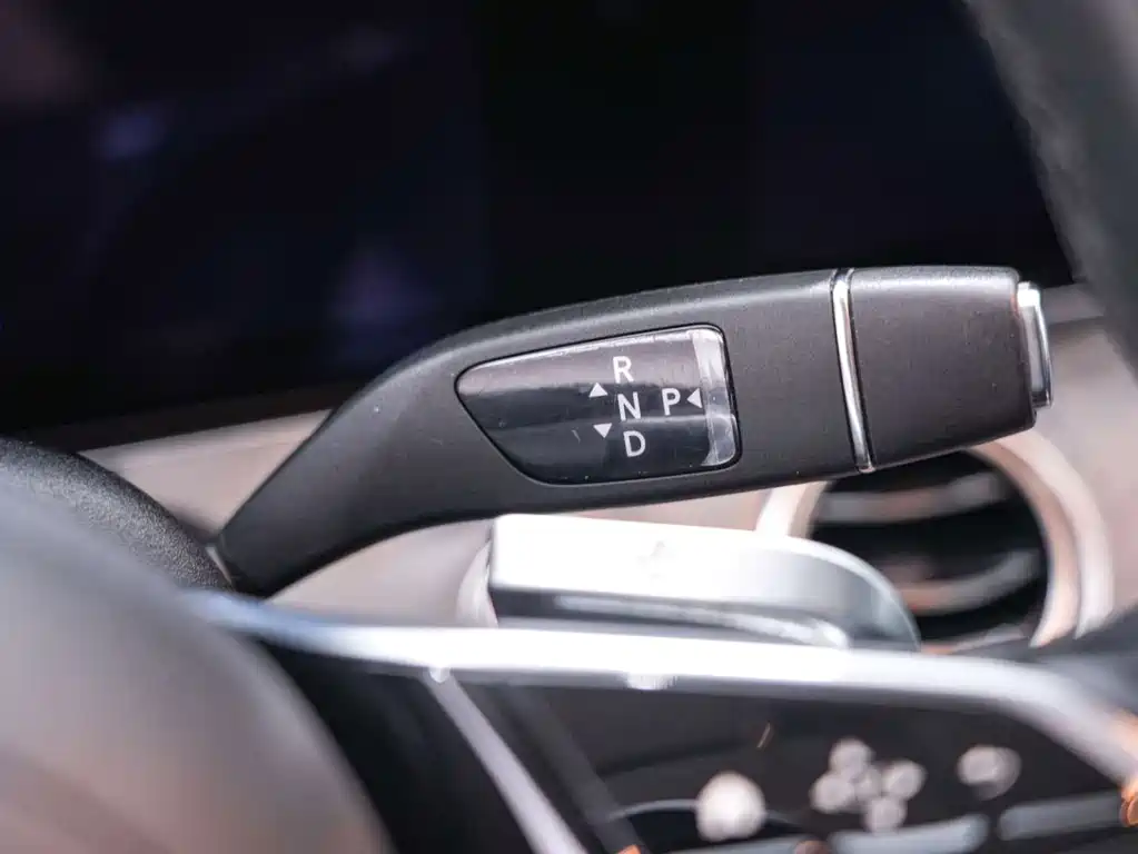 Mercedes-Benz E-Class 2022 — фото 11