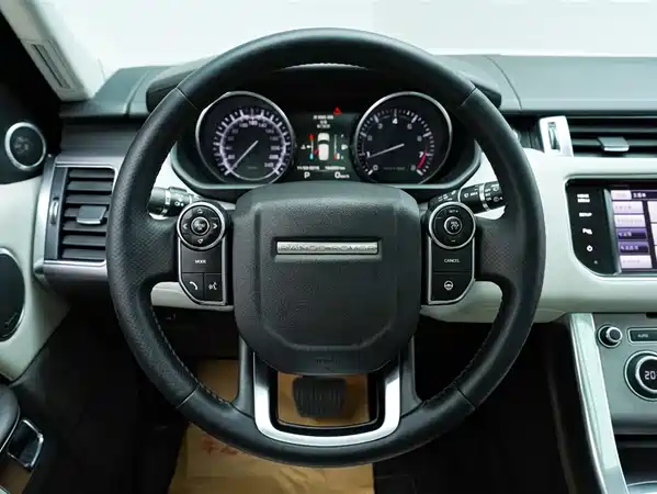 Land Rover Range Rover Sport 2014