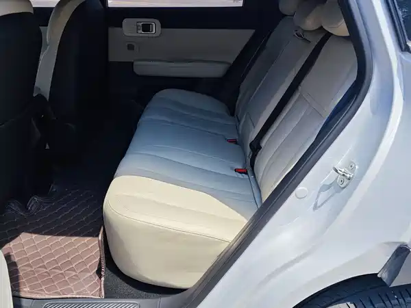 Wuling Starlight S 2024