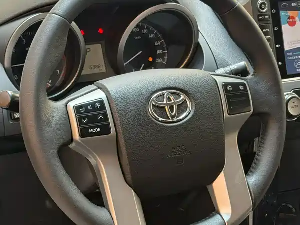 Toyota Prado 2016