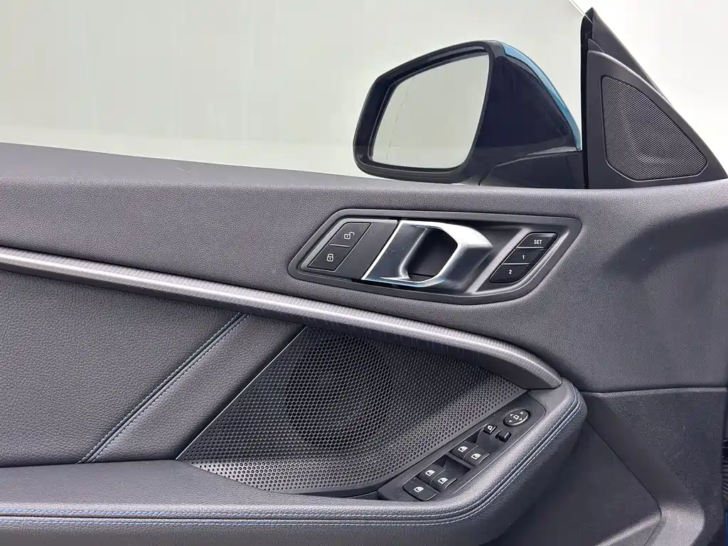 BMW 2 Series 2024 — фото 14
