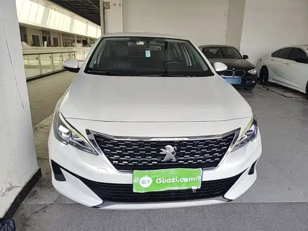 Peugeot 408 2020