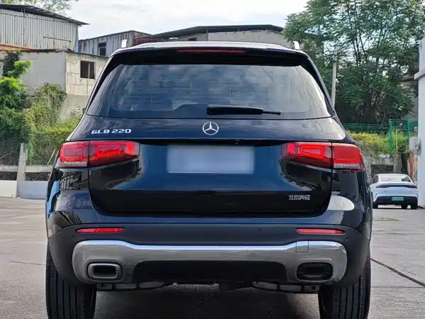 Mercedes-Benz GLB 2022