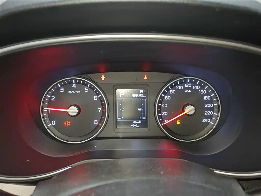 Kia KX3 2018 — фото 12