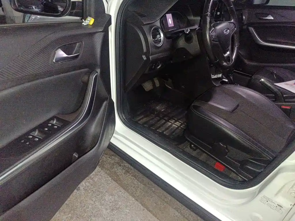 Chery Tiggo 3x 2019 — фото 13