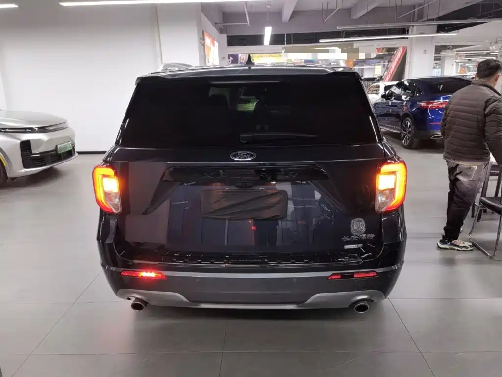 Ford Explorer 2021