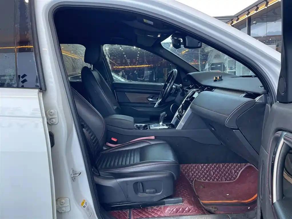 Land Rover Discovery Sport 2020 — фото 17