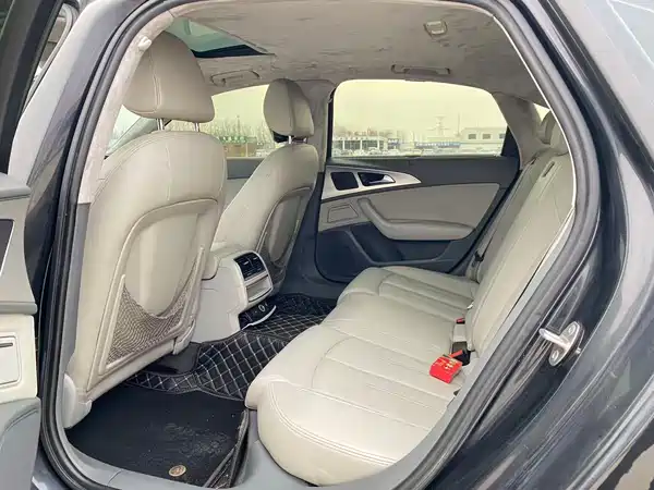 Audi A6L 2012