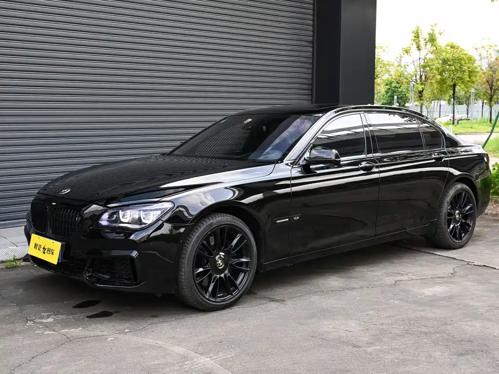 BMW 7 Series 2010