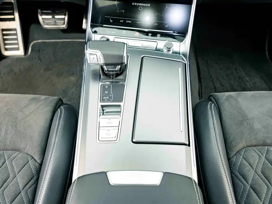 Audi A7L 2026 — фото 14
