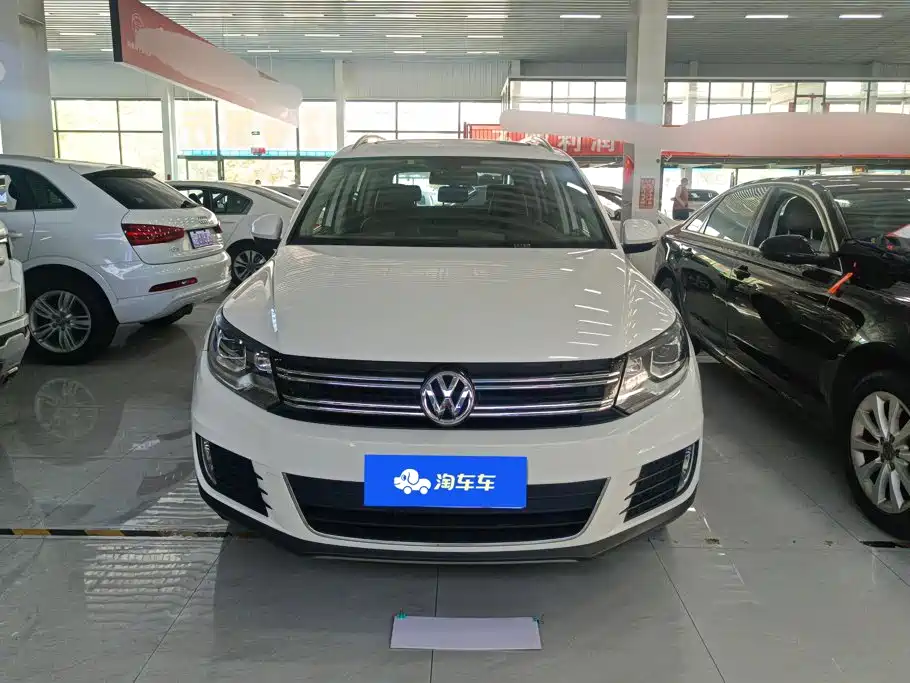 Volkswagen Tiguan 2015 — фото 2