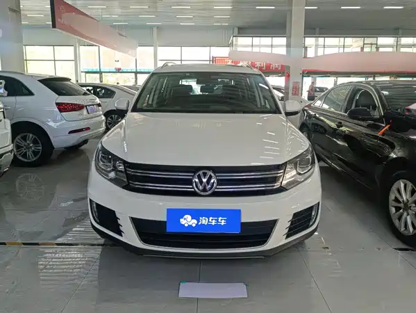 Volkswagen Tiguan 2015
