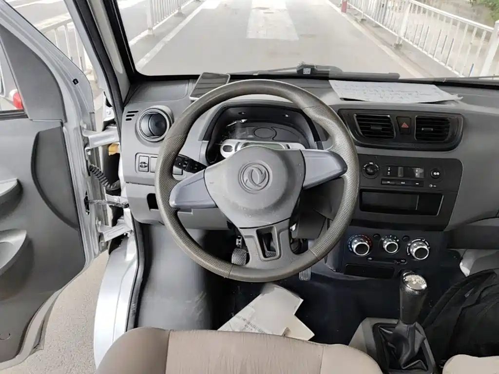 Dongfeng Xiaokang C32 2020 — фото 11
