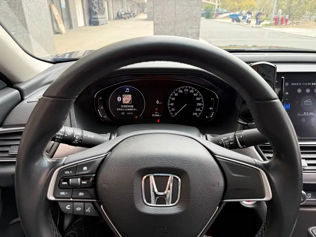 Honda Accord 2022 — фото 14