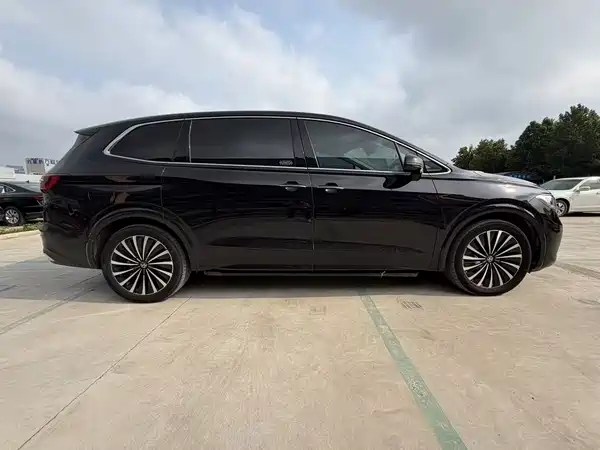 Volkswagen Viloran 2023
