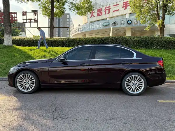 BMW 3 Series 2018