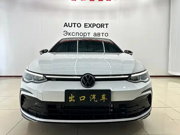 Volkswagen Golf 2023