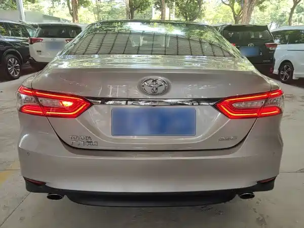 Toyota Camry 2018