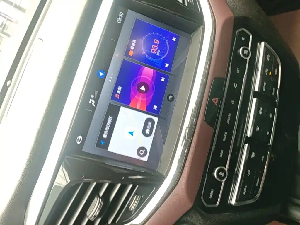 GAC Motor Trumpchi GS8 2019 — фото 13