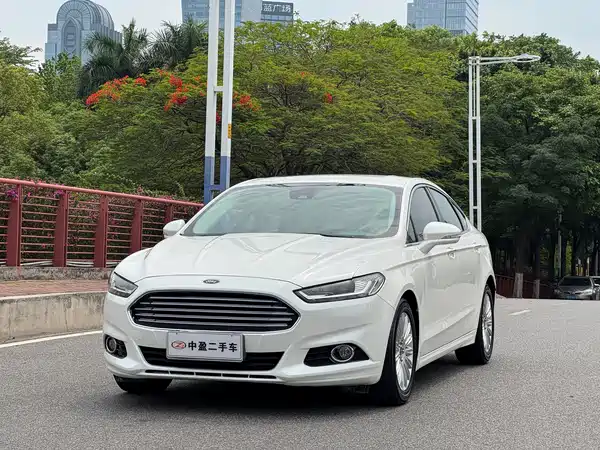 Ford Mondeo 2013