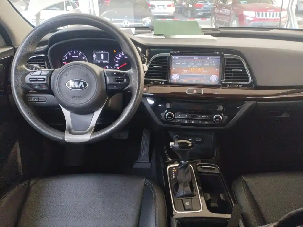 Kia K4 2015 — фото 13