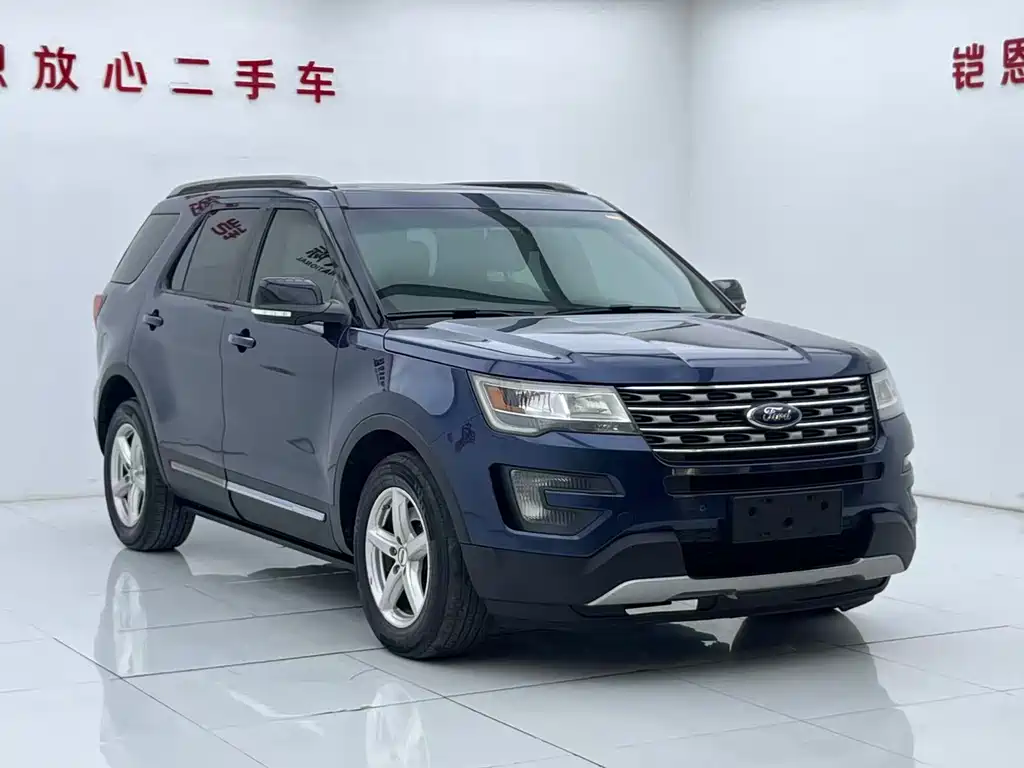 Ford Explorer 2017 — фото 3