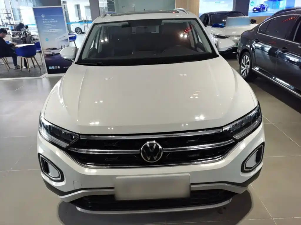 Volkswagen T-Roc 2024