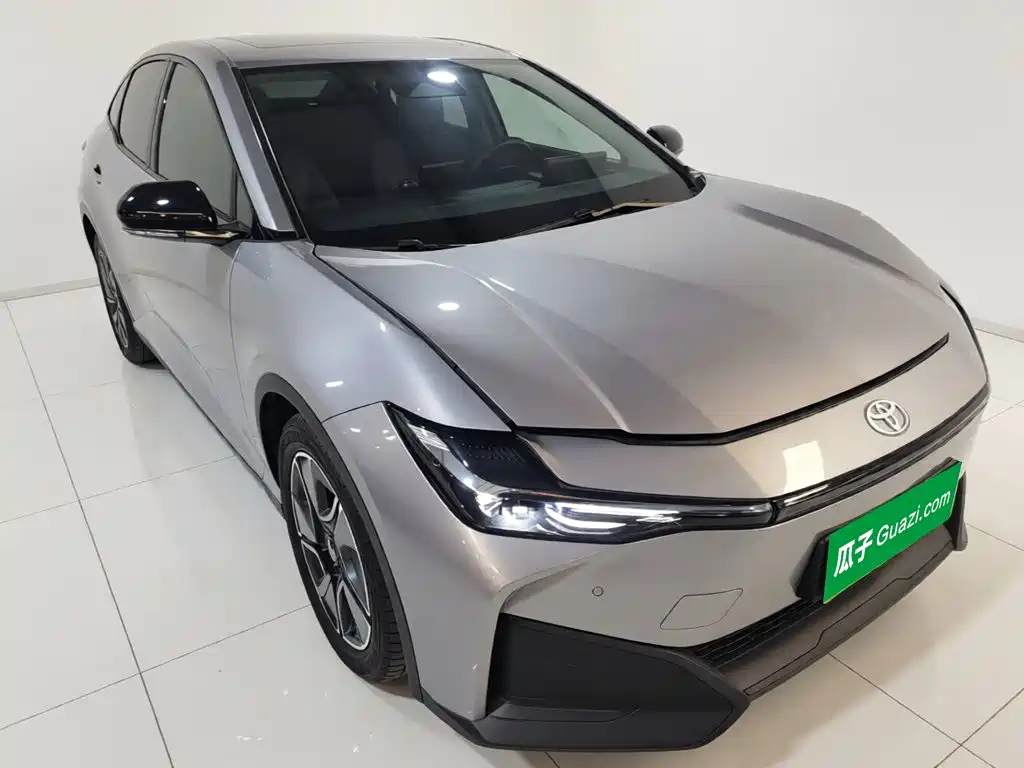 Toyota bZ3 2025