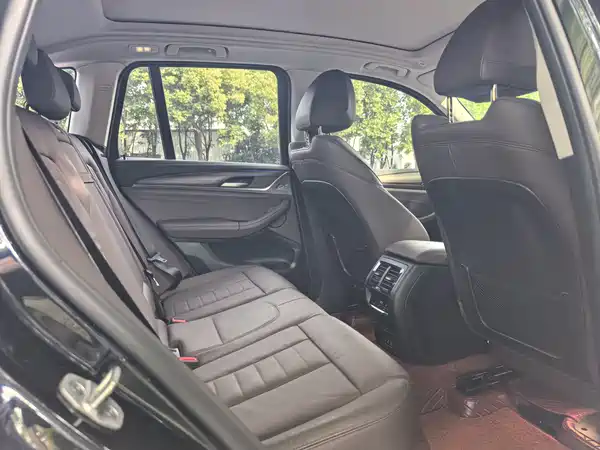 BMW X3 2021