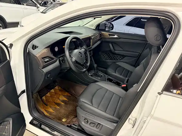 Volkswagen Tharu 2022