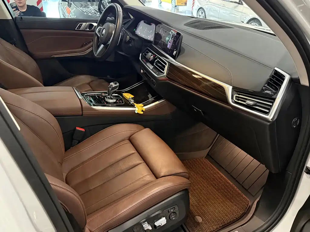 BMW X5 2019 — фото 12