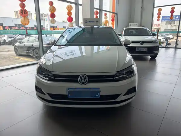 Volkswagen Polo 2021