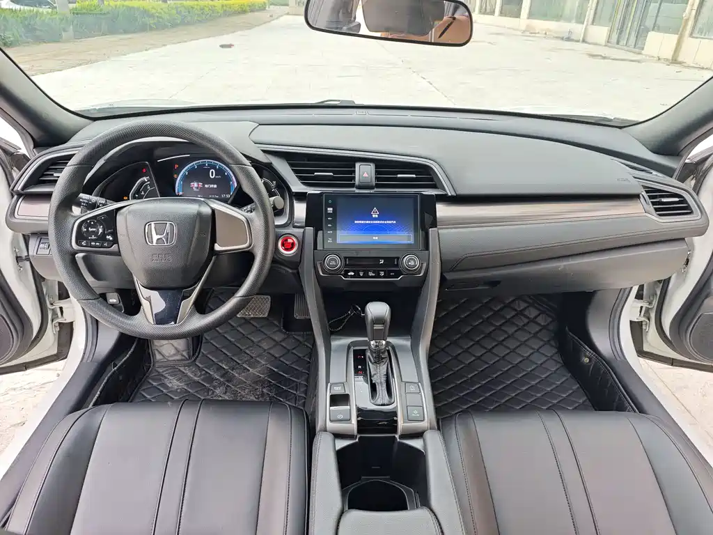 Honda Civic 2021 — фото 11