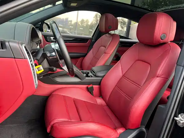 Porsche Cayenne 2023