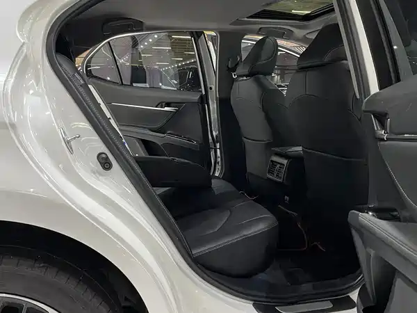 Toyota Camry 2020