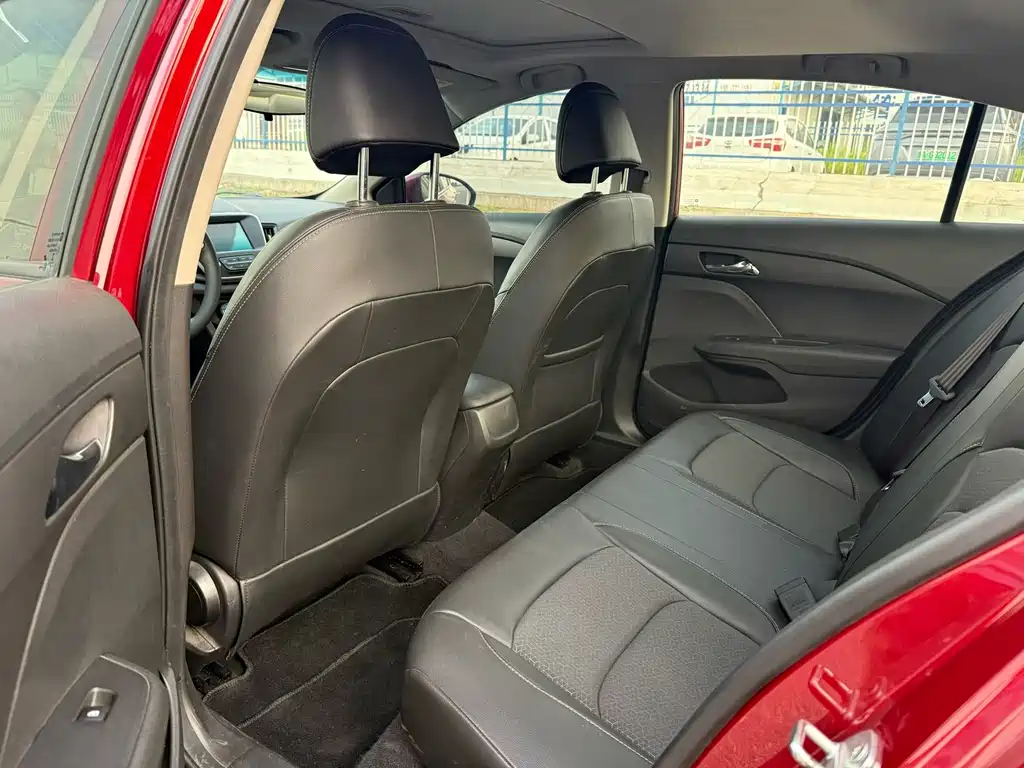 Chevrolet Cavalier 2018