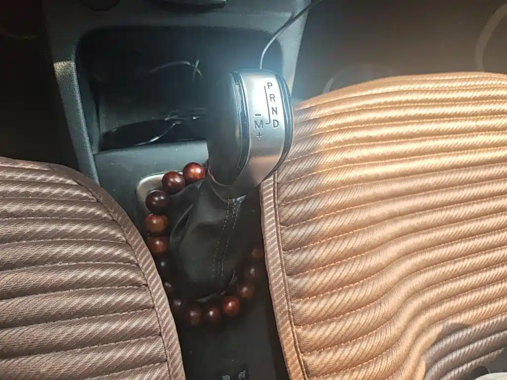 Renault Captur 2018 — фото 15