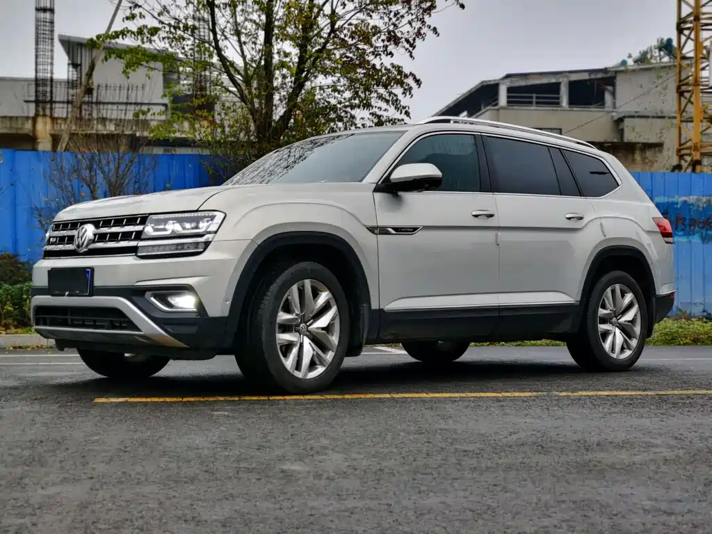 Volkswagen Teramont 2018 — фото 1